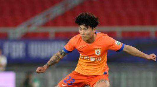 kaiyun 官网-【中超】谢文能双响黄政宇乌龙 浙江3比3战平泰山